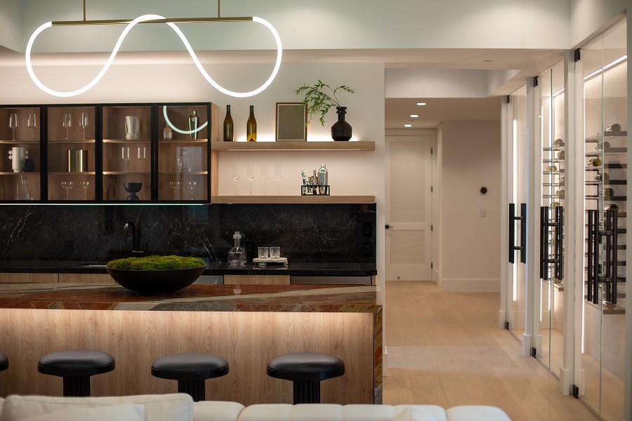 enjoy-audio-designed-for-effortless-elegant-hosting